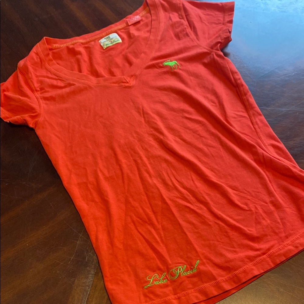 Women's Red Short Sleeve Tee
